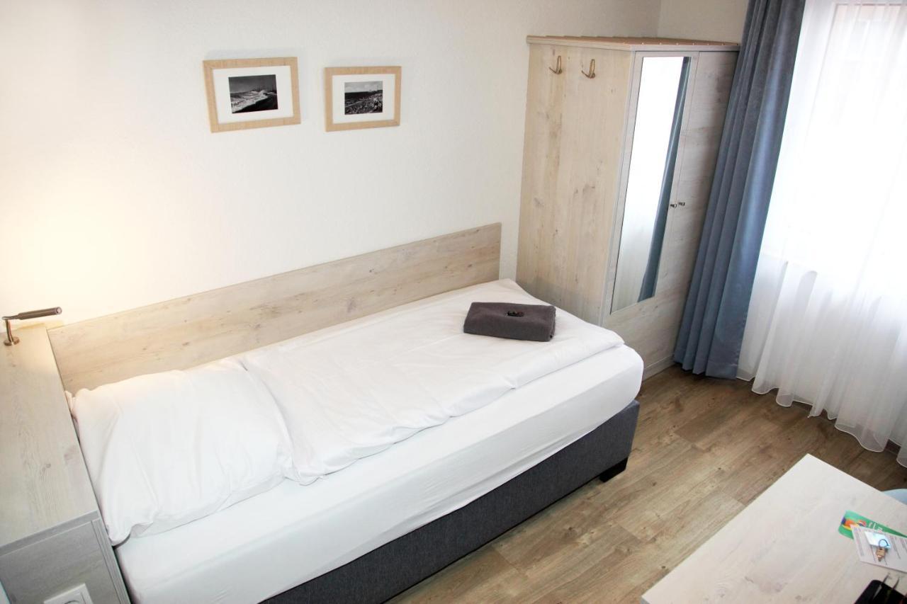 Hotel Pension Norddeich ภายนอก รูปภาพ